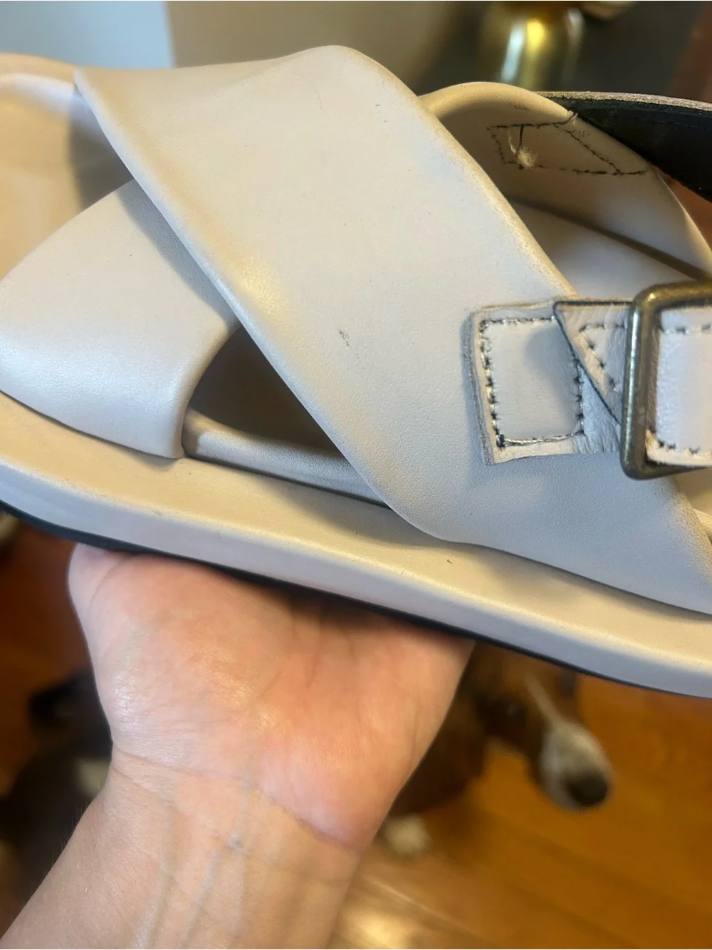 Kkerelé Tira Beige Leather Sandal - Picture 7 of 7